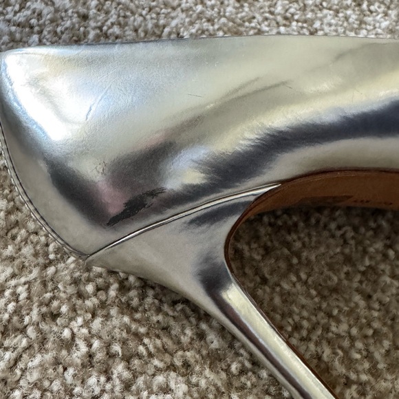 Coach heels, silver, size 8 - Picture 9 of 13